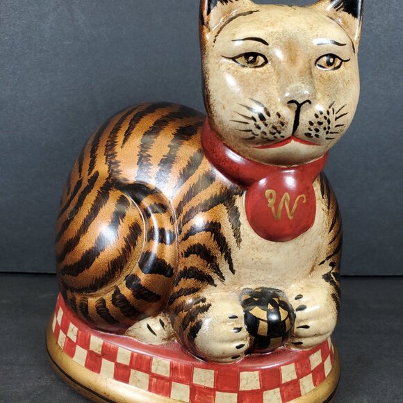 Vintage Raymond Waites “Toyo” Ceramic Cat Figurine Striped Tiger Cat - Picture 5 of 10